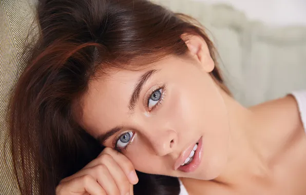 Model, brunette, gorgeous, photoshoot, posing, closeup, beautiful face, tanned babe