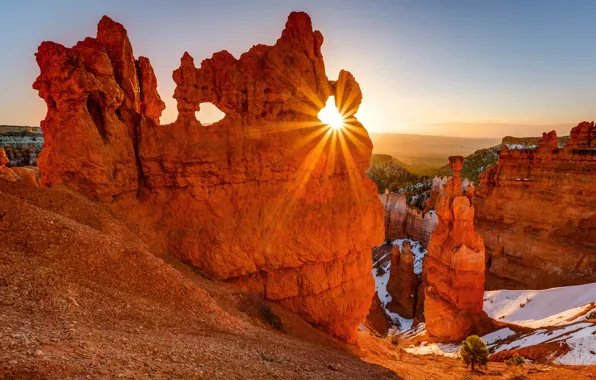Солнце, лучи, горы, скалы, США, штат Юта, Bryce Canyon National Park