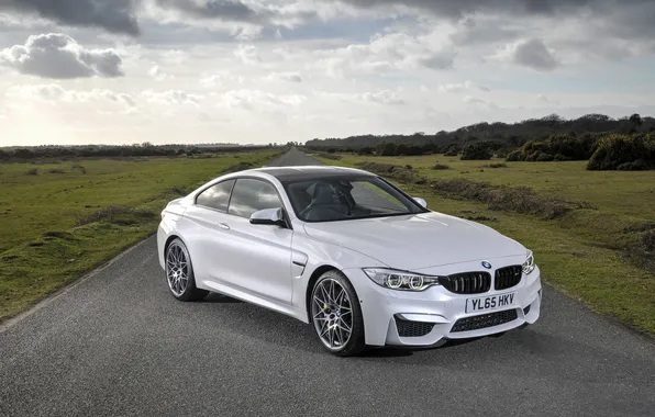 White, BMW M4, Competition Package, 2016