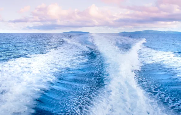 Море, волны, небо, вода, облака, горы, след, водоем