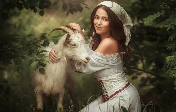 Девушка, коза, Алина Иванова