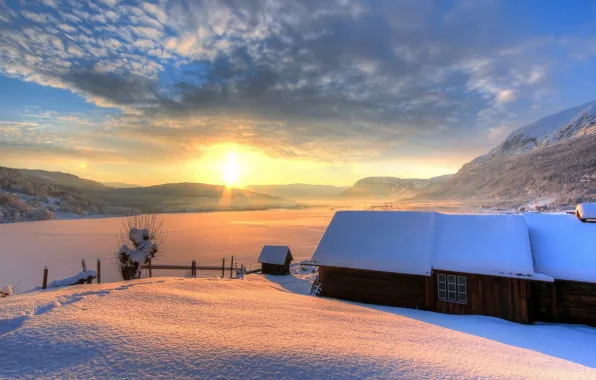 Картинка зима, небо, солнце, снег, горы, природа, дом, фон