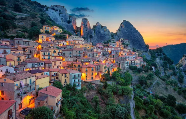Картинка горы, рассвет, здания, дома, утро, склон, Италия, Italy