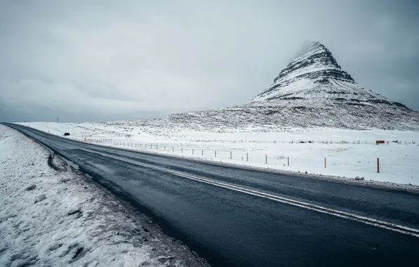 Картинка зима, дорога, снег, туман, Iceland, Kirkjufell