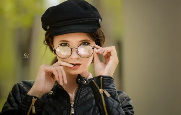 Макияж, очки, губки, пальчик, Disha Shemetova, Леонид Маркачев