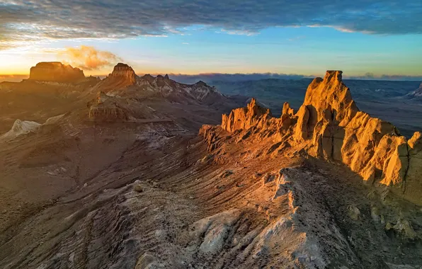 Colors, mountains, rocks, shadows