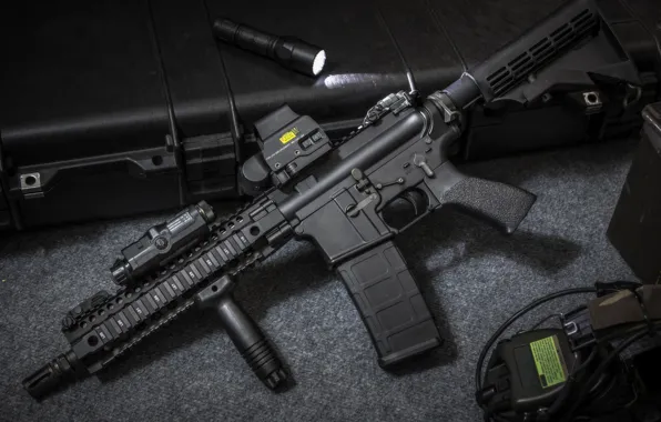 Картинка assault rifle, flashlight, automatic rifle, laser sight