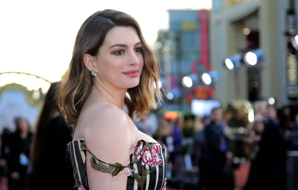 Взгляд, поза, макияж, актриса, певица, фотосессия, hair, Anne Hathaway