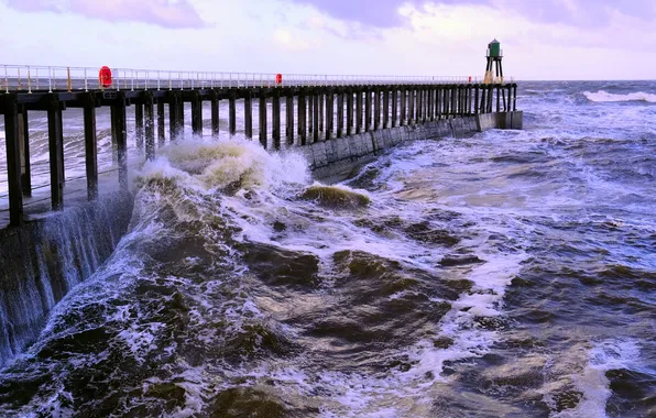 Море, волны, маяк, пирс