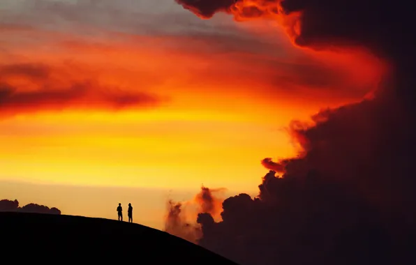 Картинка twilight, nature, sunset, cloud, hill, dusk, men, silhouettes