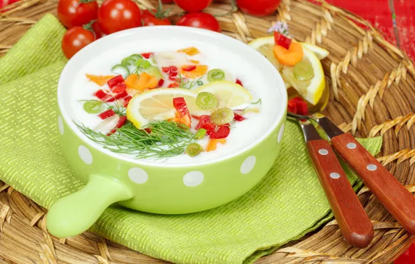 Кастрюля, овощи, кефир, окрошка
