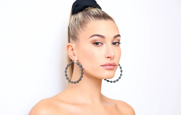 Модель, знаменитость, Hailey Baldwin