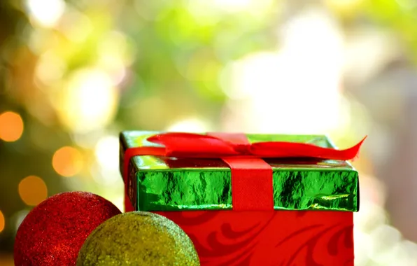 Картинка красный, зеленый, фон, праздник, подарок, обои, новый год, шар