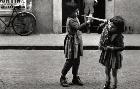 Дети, чёрно-белое, ретро фотография, Nino Migliori, 1950 год