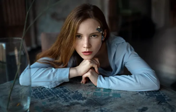 Взгляд, девушка, цветы, лицо, поза, ретро, стол, комната