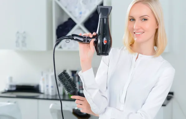 Картинка взгляд, девушка, улыбка, блузка, фен