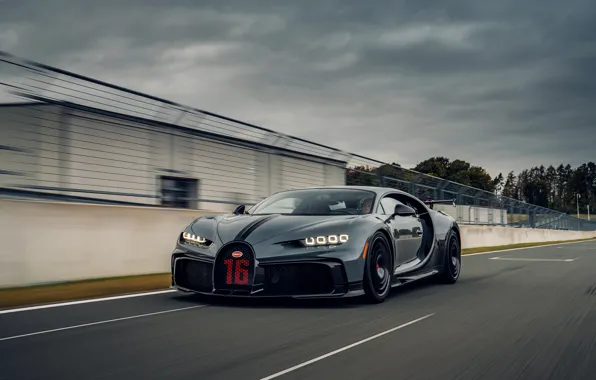 Bugatti, в движении, Chiron, 2020, Chiron Pur Sport