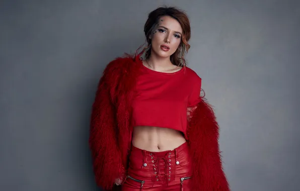 Взгляд, макияж, фигура, актриса, певица, в красном, Bella Thorne, Белла Торн