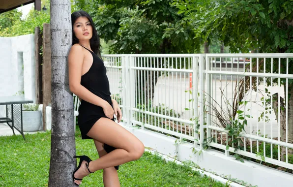 Model, gorgeous, photoshoot, posing, high heels, beautiful face, outdoors, awesome body
