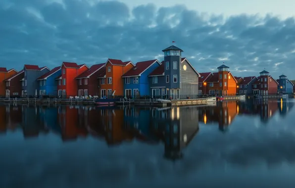 Картинка вода, тучи, город, отражение, дома, Нидерланды, Гронинген, Pawel Kucharski