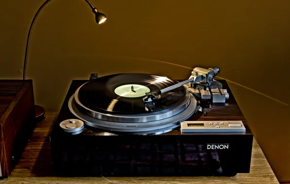 Картинка фон, винил, Denon DP-59L