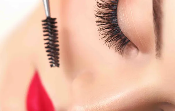 Lips, eyelashes, makeup