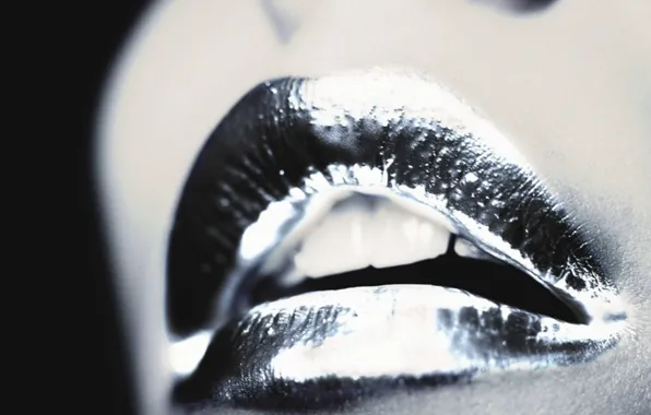 Close-up, Silver Mouth, Lipsick