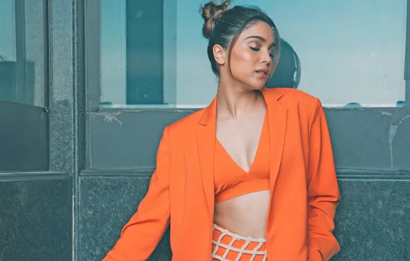 Girl, hot, sexy, fashion, eyes, smile, beautiful, figure