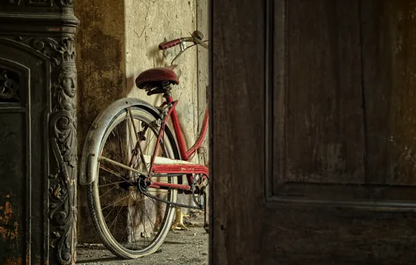 Картинка велосипед, комната, дверь