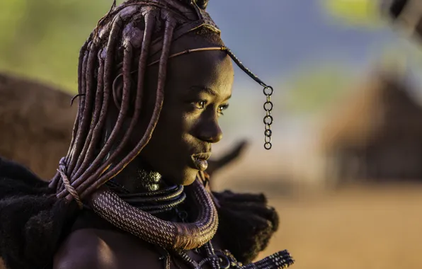 Девушка, girl, темная кожа, portrait, African beauty, native dress, hair is coated in a paste …