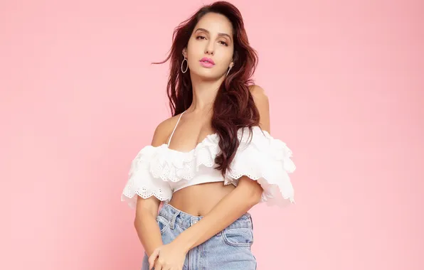 Girl, hot, sexy, fashion, eyes, smile, beautiful, figure