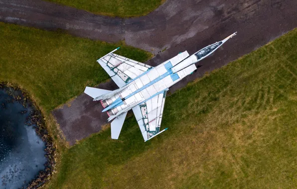 Картинка Самолет, Истребитель, Авиация, Вид сверху, МиГ, истребитель-перехватчик, Старый, МиГ-25