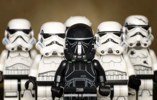 Star wars, dolls, uniforms