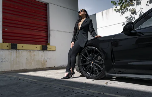 Картинка Porsche, Girl, Black, Taycan