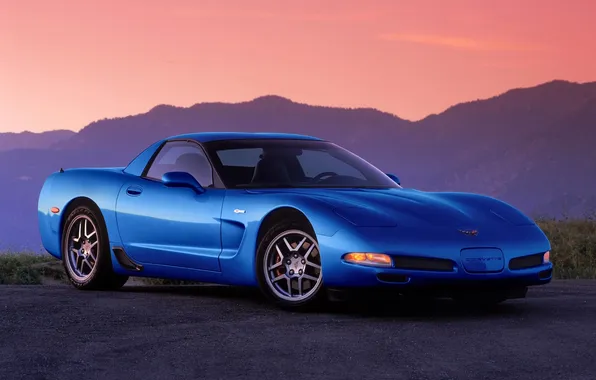 Картинка синий, Z06, Corvette, Chevrolet, Шевроле, суперкар, передок, горы.небо