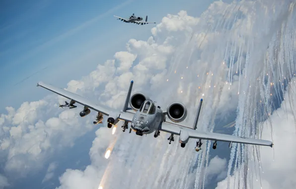 Облака, штурмовик, A-10, Thunderbolt II