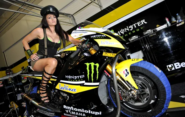 Girl, Yamaha, moto, MotoGP, monster, bike, the, beautiful
