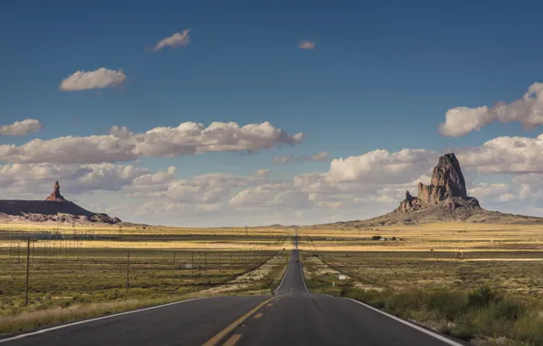 Картинка дорога, небо, облака, граница, Аризона, Юта, автомобили, линии электропередачи