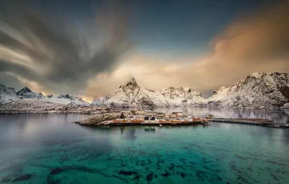 Картинка горы, Норвегия, городок, фьорд