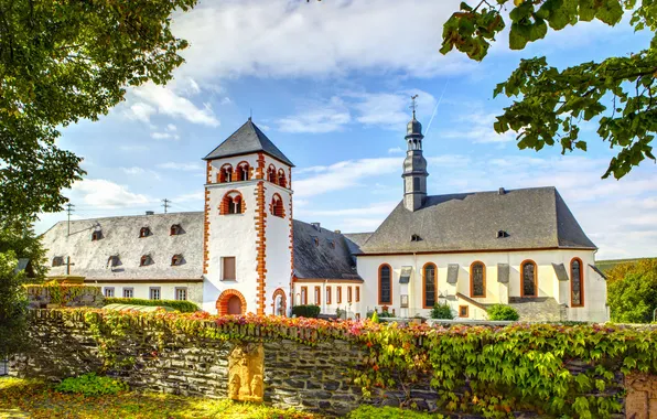 Картинка город, фото, забор, Германия, собор, храм, монастырь, Bernkastel-Kues