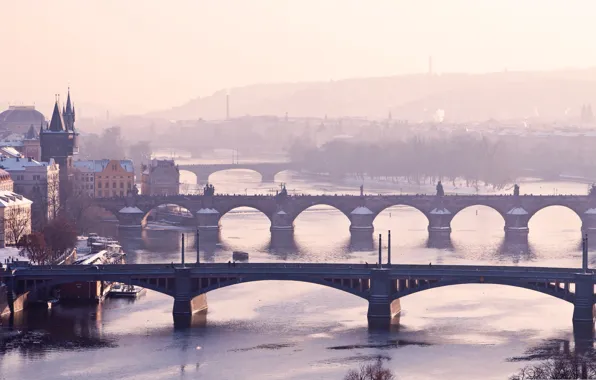 Картинка зима, туман, река, Прага, Чехия, мосты, Влтава