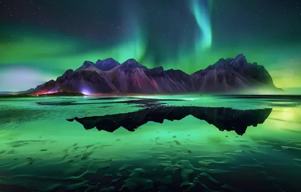 Картинка пляж, звезды, горы, ночь, северное сияние, Исландия