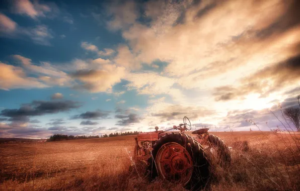 Картинка поле, небо, трактор