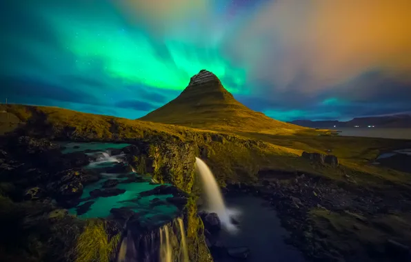 Картинка waterfall, Iceland, Kirkjufell, aurora borealis