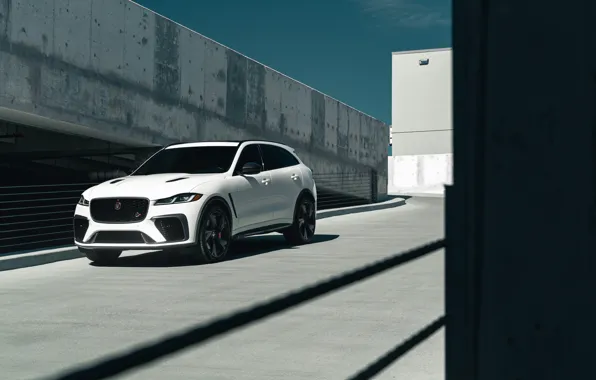 Картинка White, Parking, F-Pace SVR