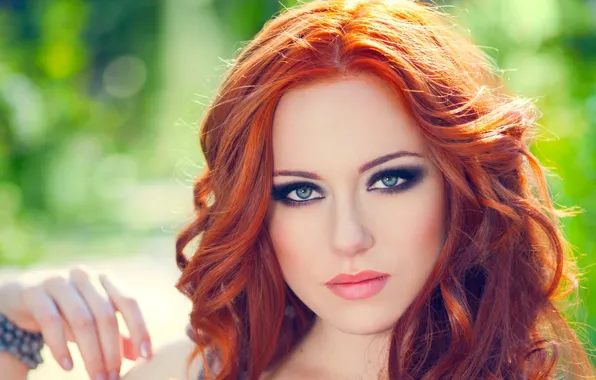 Sexy, redhead, look