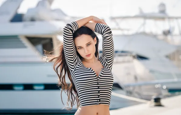 Картинка girl, photo, photographer, blue eyes, model, lips, face, brunette