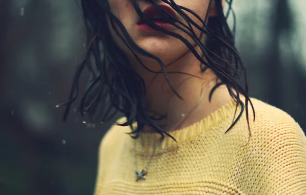 Картинка вода, фон, дождь, обои, настроения, волосы, брюнетка, девочка