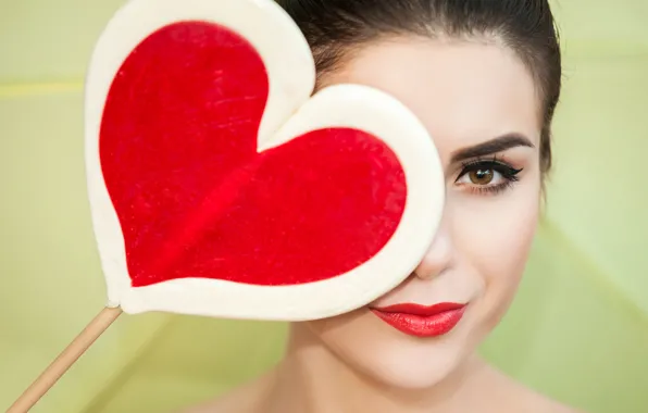 Взгляд, лицо, фон, сердце, макияж, брюнетка, прическа, красотка