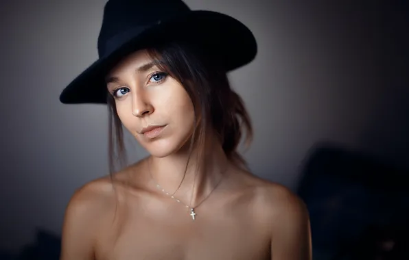 Картинка девушка, боке, макияж, прическа, Lorenza, шатенка, фон, шляпа